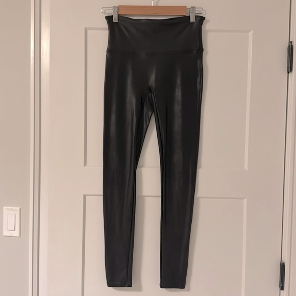 Spanx Faux Leather Leggings - Picture 3 of 16